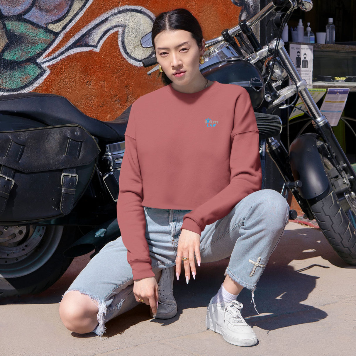 'I Am Law' Stylish Women's Cropped Sweatshirt - Perfect for Casual Looks