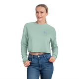 'I Am Power' Stylish Women's Cropped Sweatshirt - Perfect for Casual Looks